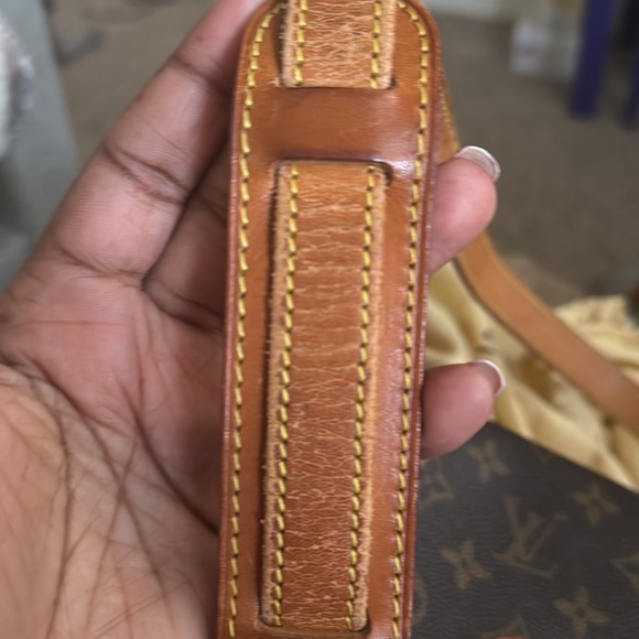 Louis Vuitton Brown Monogram Crossbody Bag - Picture 9 of 11